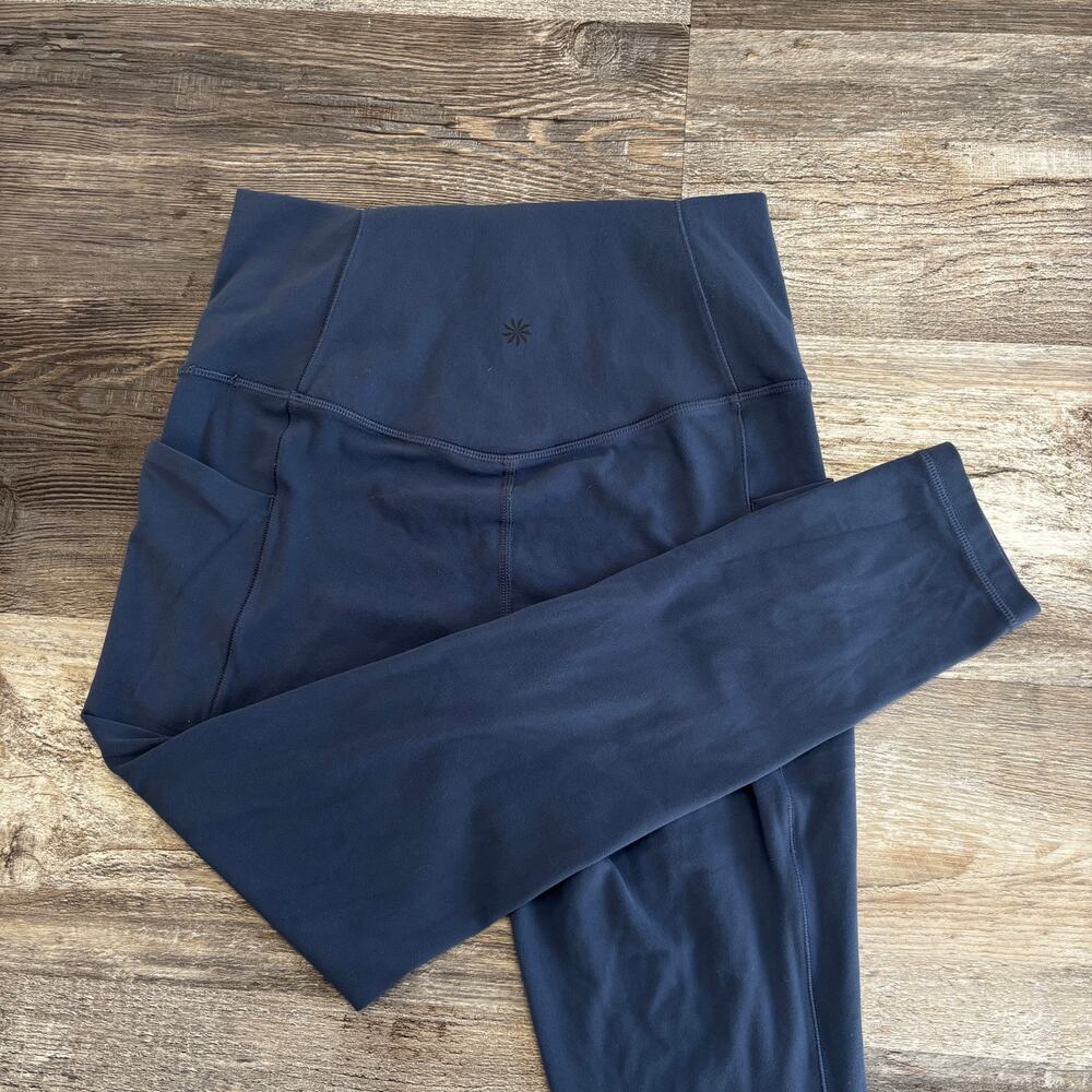 Athleta blue Salutation Stash 7/8 Powervita legging pants